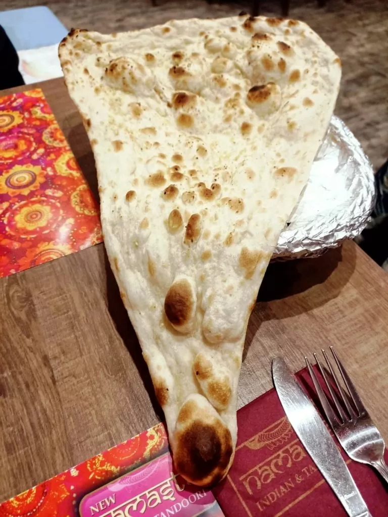 chleb naan namaste
